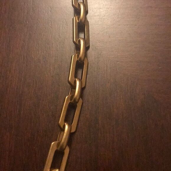 Stella and Dot Art Deco design necklace - Picture 3 of 5